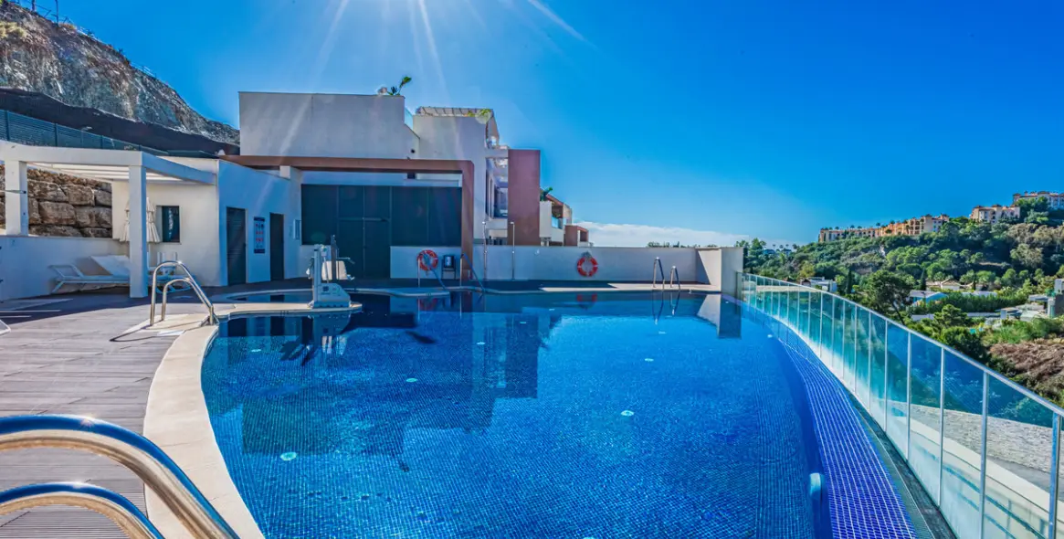 Продажа пентхауса в Benahavís 8