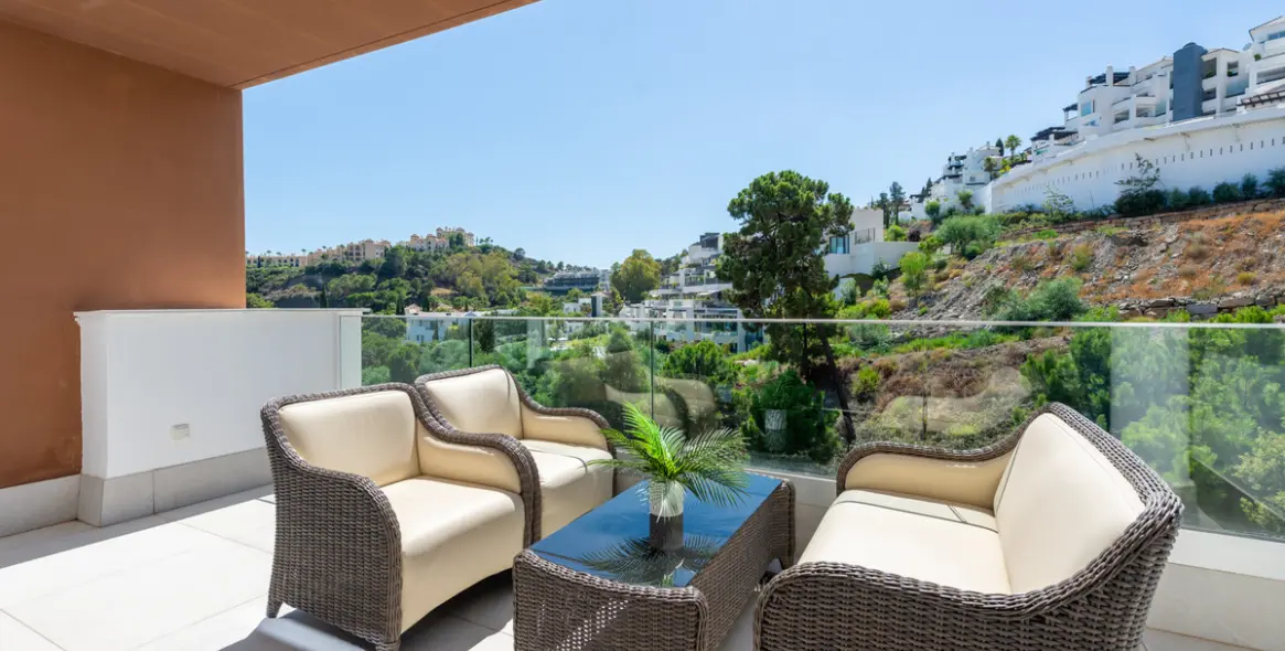 Venta de ático en Benahavís 23