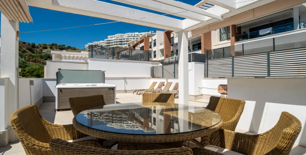 Venta de ático en Benahavís 36