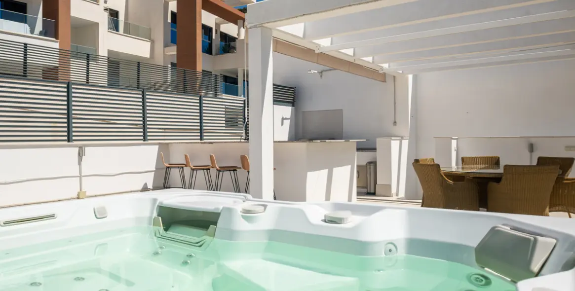 Venta de ático en Benahavís 41