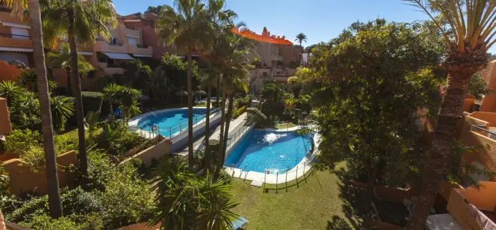 Продажа таунхауса в Nueva Andalucía 1