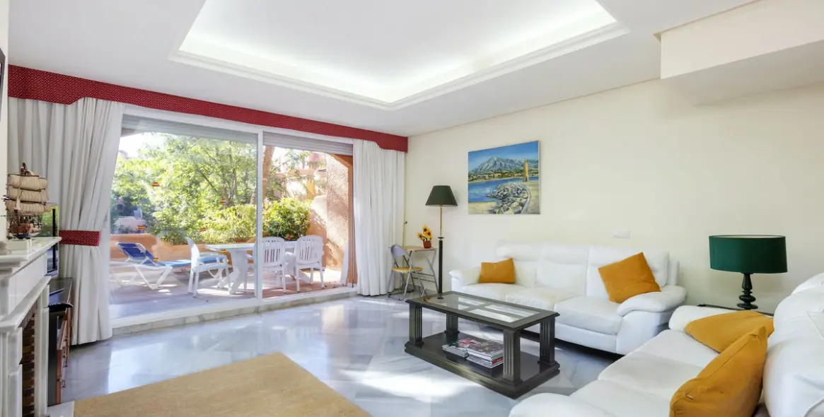 Продажа таунхауса в Nueva Andalucía 4