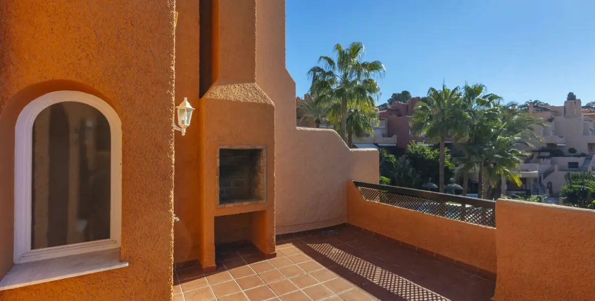 Sale of townhouse in Nueva Andalucía 29