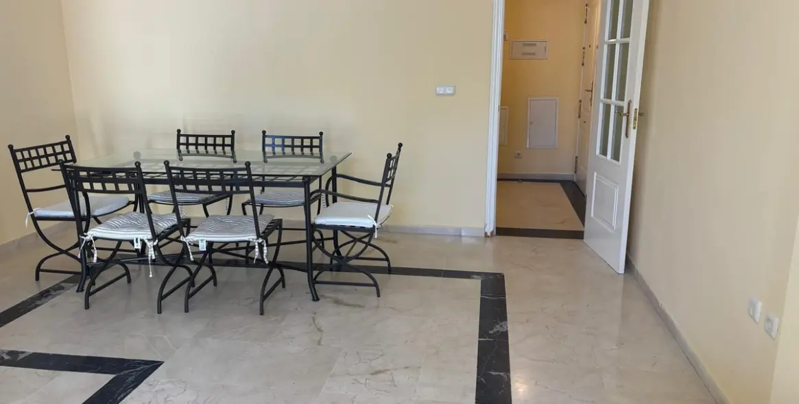 Long-term rent of middle floor apartment in Marbella 7