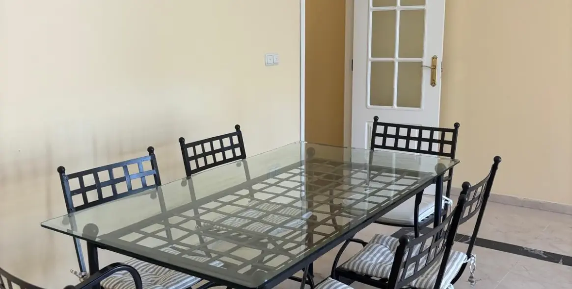 Long-term rent of middle floor apartment in Marbella 10