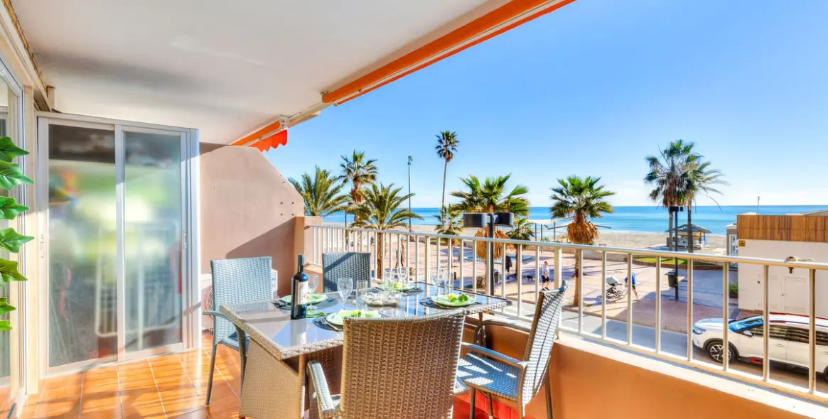 Продажа апартаментов на среднем этаже в Los Boliches 3