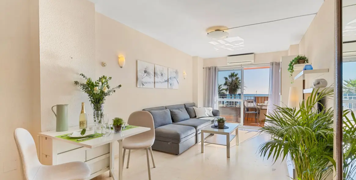 Продажа апартаментов на среднем этаже в Los Boliches 8