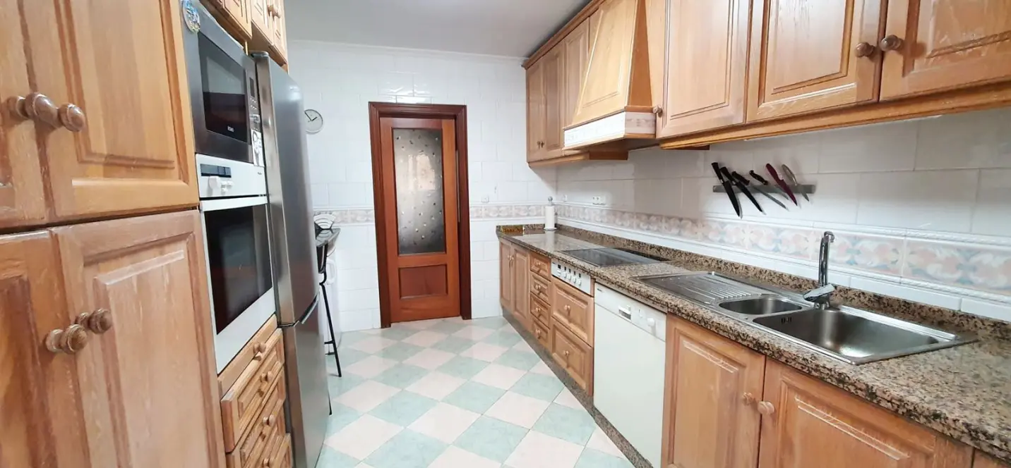 Venta de apartamento en planta media en Fuengirola 3