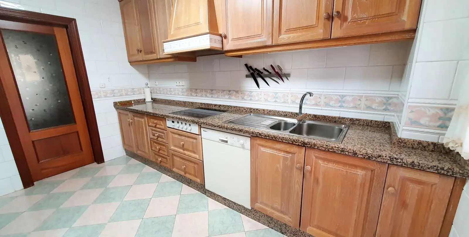 Venta de apartamento en planta media en Fuengirola 12