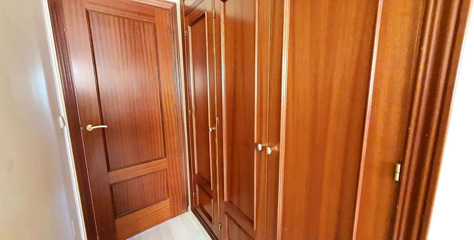 Venta de apartamento en planta media en Fuengirola 22