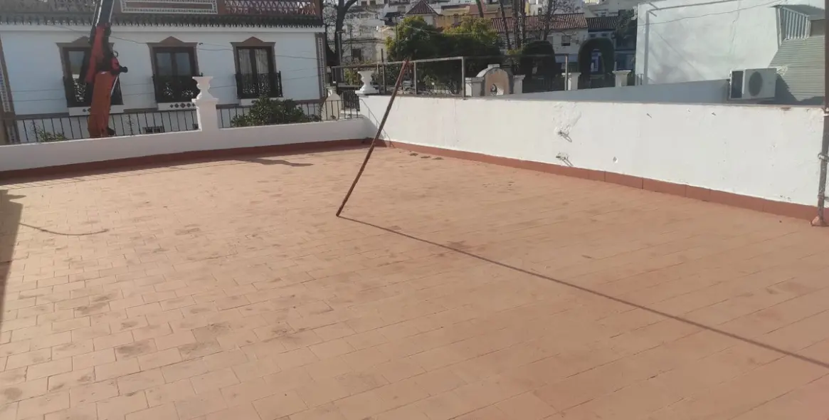 Продажа коммерческого помещения в Churriana 7