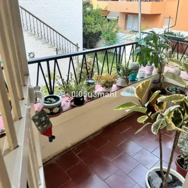 Продажа апартаментов на среднем этаже в El Palo