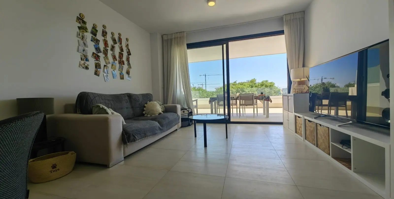 Продажа апартаментов на среднем этаже в Estepona 3
