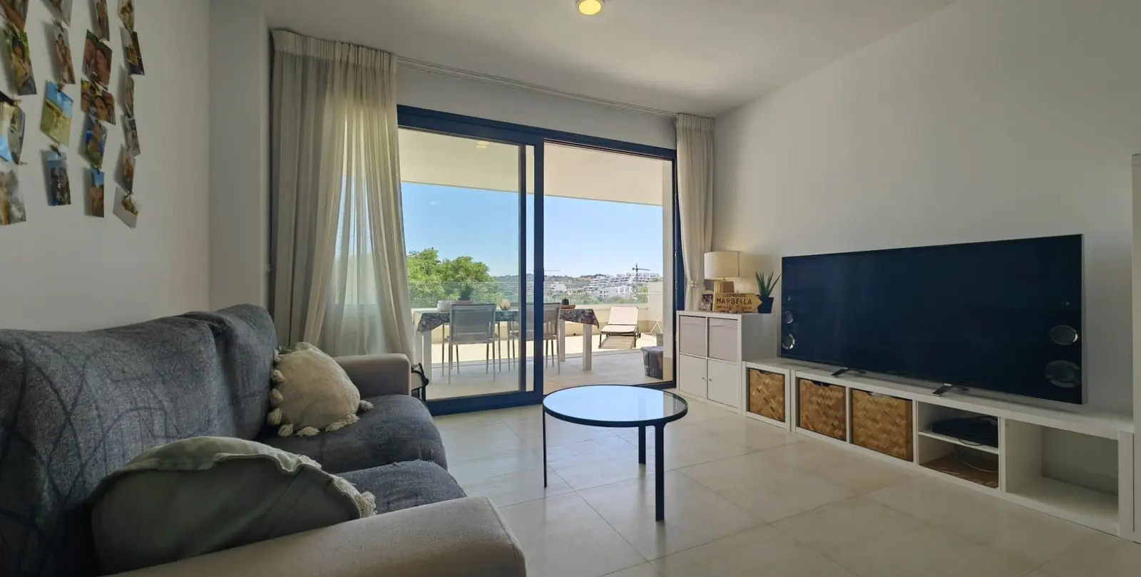 Продажа апартаментов на среднем этаже в Estepona 4