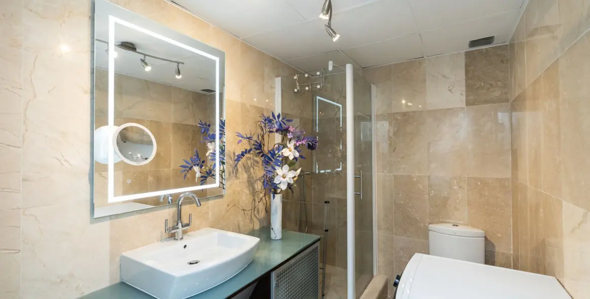 Продажа апартаментов на среднем этаже в Los Arqueros 22