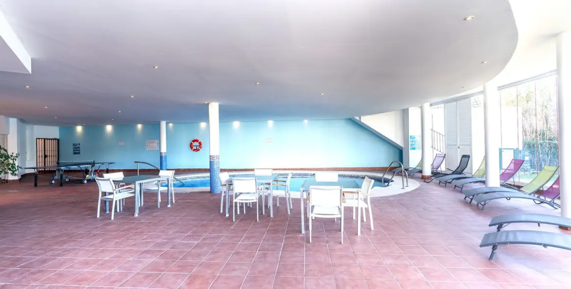 Продажа апартаментов на среднем этаже в Los Arqueros 28