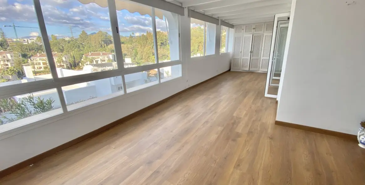 Продажа апартаментов на среднем этаже в La Quinta 4