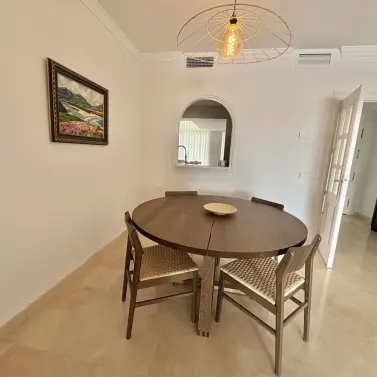 Продажа апартаментов на среднем этаже в La Quinta