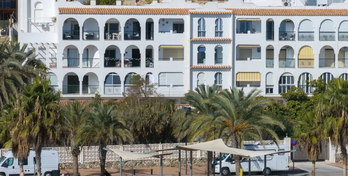 Venta de apartamento en planta media en Fuengirola 33