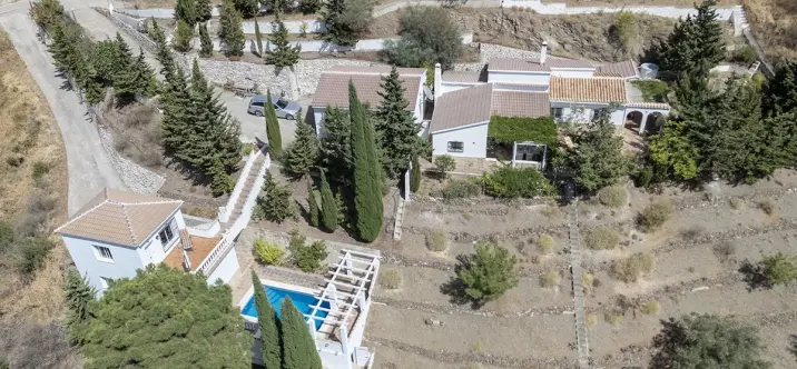 Venta de villa independiente en Cómpeta 0