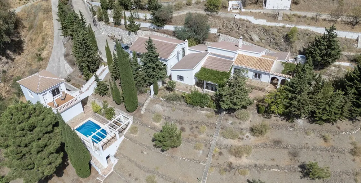 Продажа  отдельно стоящей виллы в Cómpeta 33