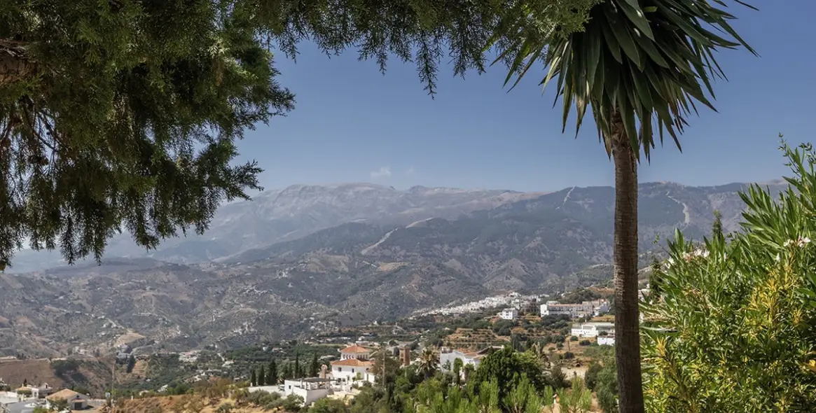 Продажа  отдельно стоящей виллы в Cómpeta 51