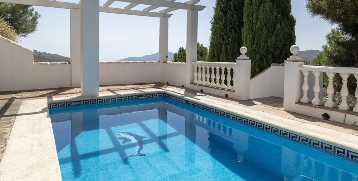 Продажа  отдельно стоящей виллы в Cómpeta 59