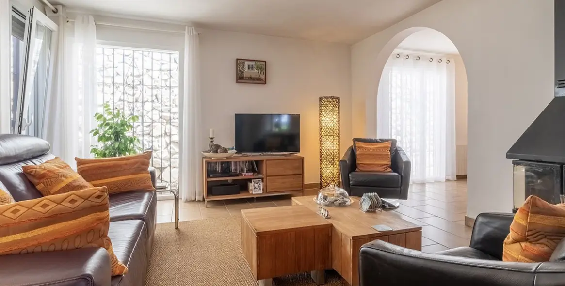 Продажа  отдельно стоящей виллы в Cómpeta 61