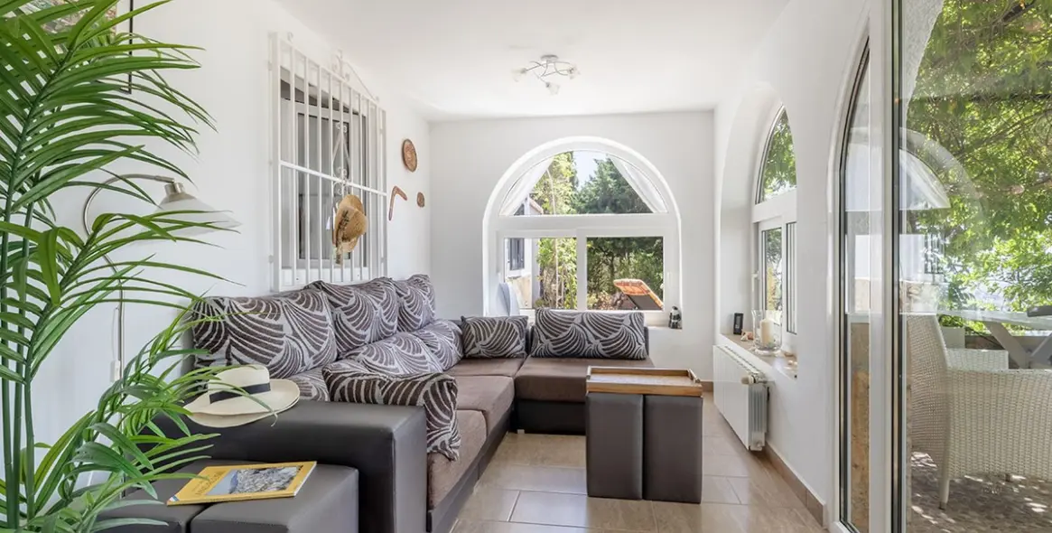 Продажа  отдельно стоящей виллы в Cómpeta 65