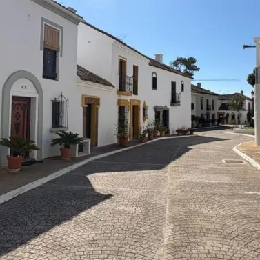Продажа таунхауса в Guadalmina Baja