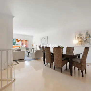 Sale of ground floor apartment in Nueva Andalucía