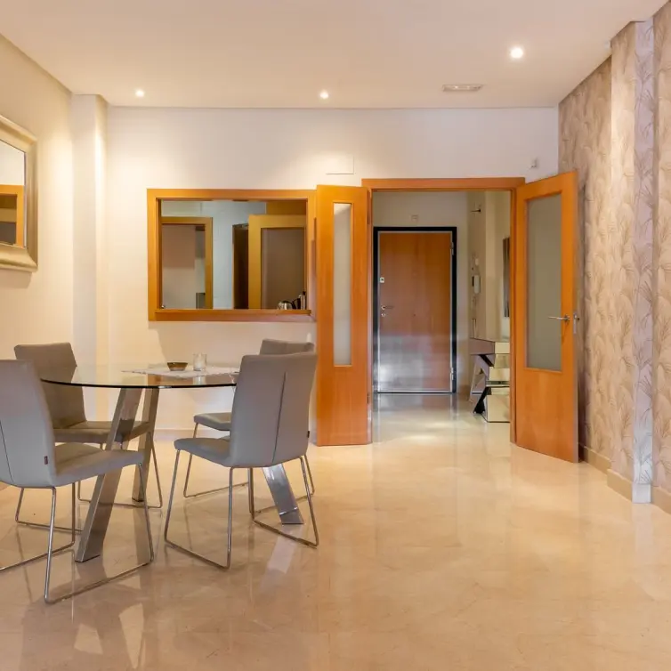 Продажа апартаментов на первом этаже в Puerto Banús
