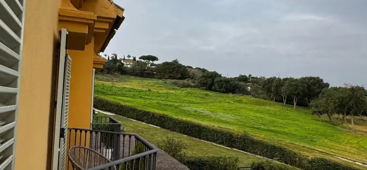 Продажа  отдельно стоящей виллы в Estepona 2