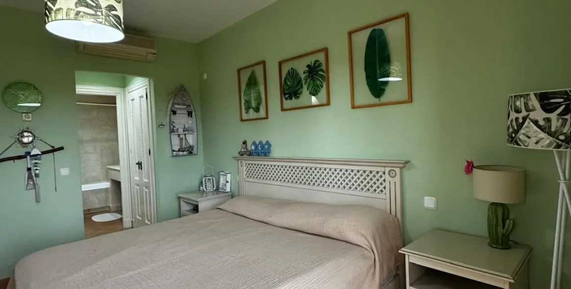 Продажа  отдельно стоящей виллы в Estepona 5