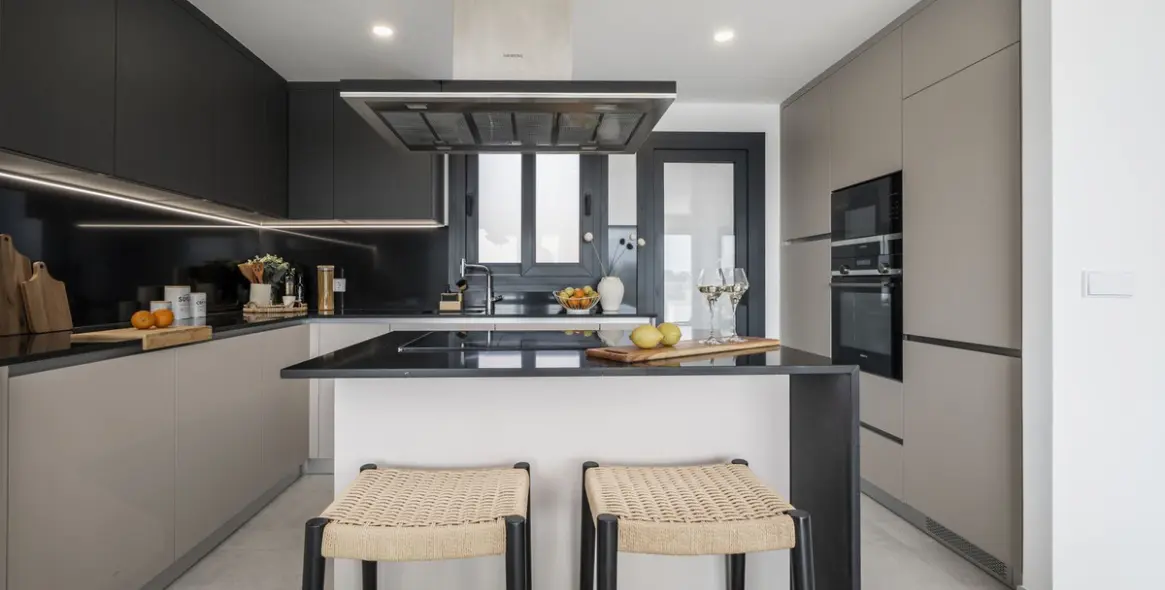 Продажа пентхауса в Estepona 14