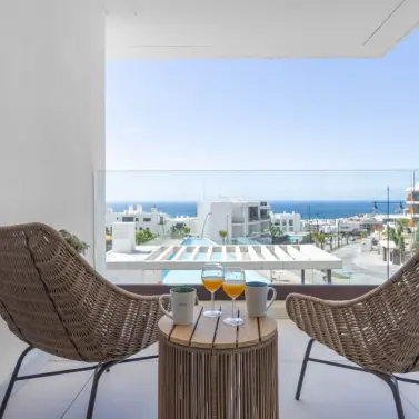 Долгосрочная аренда апартаментов на среднем этаже в Fuengirola