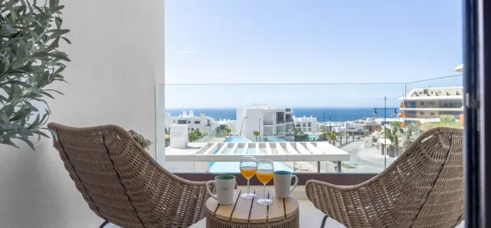 Долгосрочная аренда апартаментов на среднем этаже в Fuengirola 0