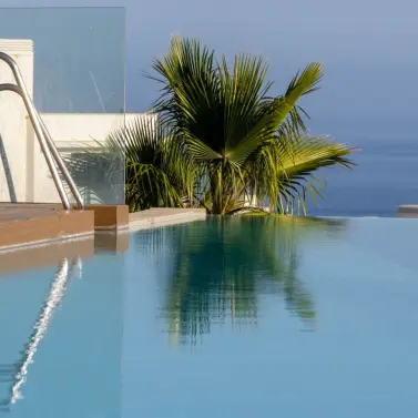 Долгосрочная аренда апартаментов на среднем этаже в Fuengirola