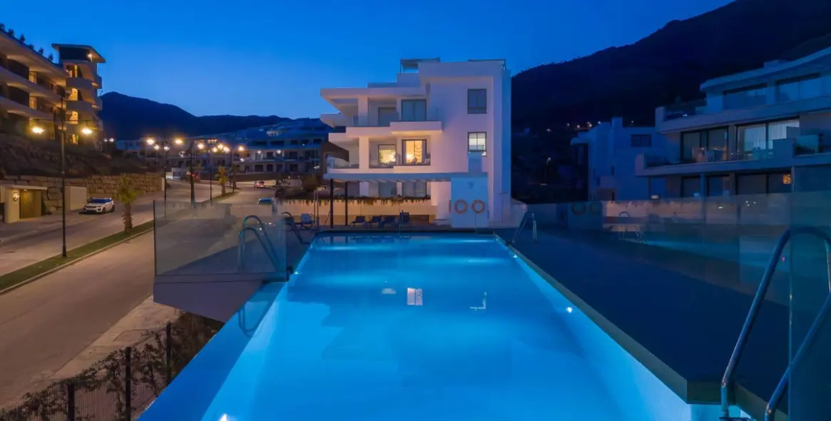 Long-term rent of middle floor apartment in Fuengirola 23