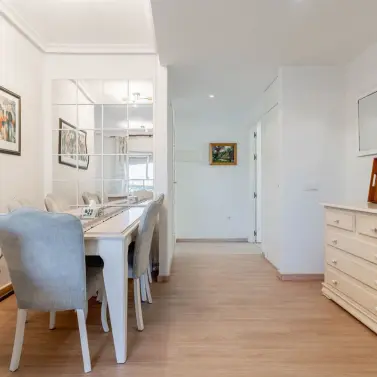 Long-term rent of middle floor apartment in Marbella