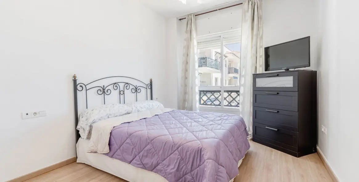 Long-term rent of middle floor apartment in Marbella 8