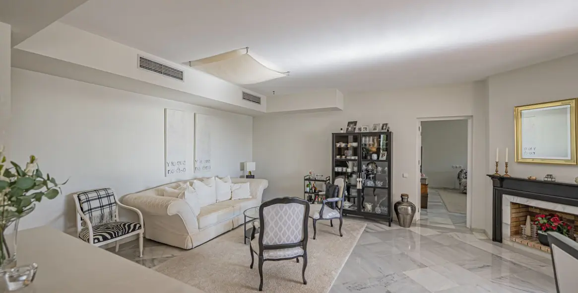 Продажа апартаментов на первом этаже в Benahavís 22