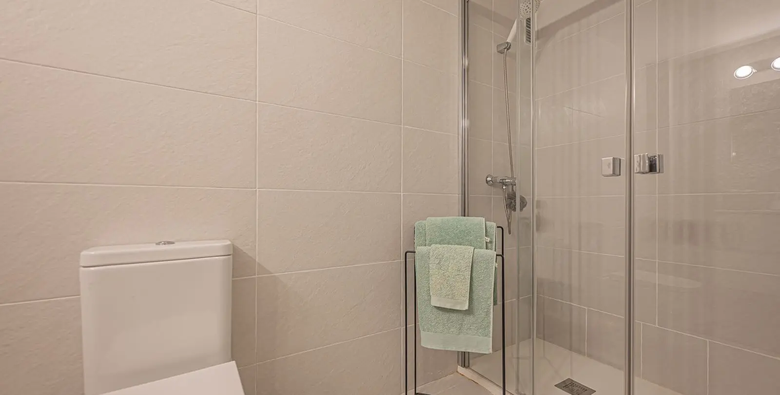 Sale of ground floor apartment in Benahavís 39