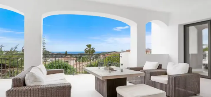 Venta de villa independiente en Benahavís 0