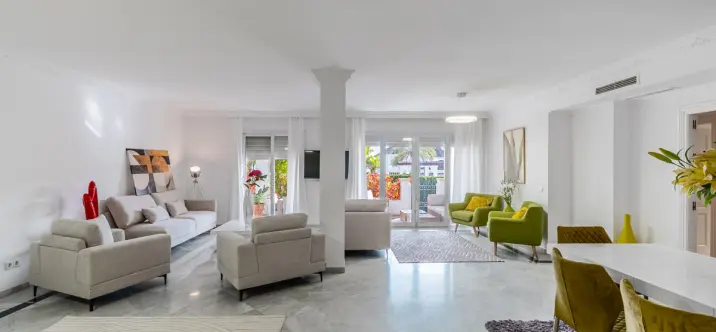 Long-term rent of ground floor apartment in The Golden Mile 0