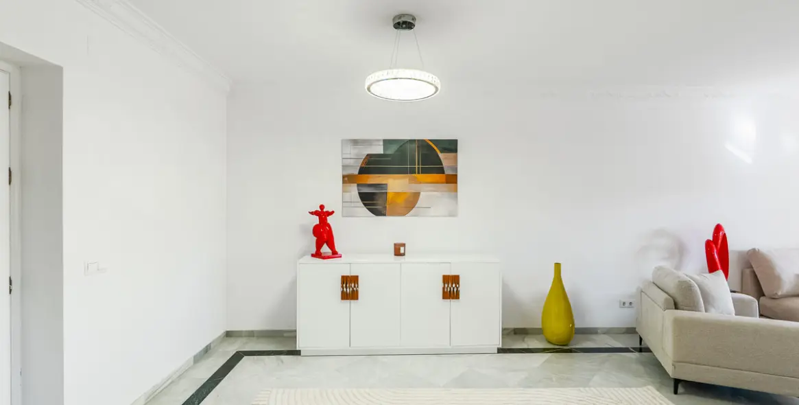 Long-term rent of ground floor apartment in The Golden Mile 12