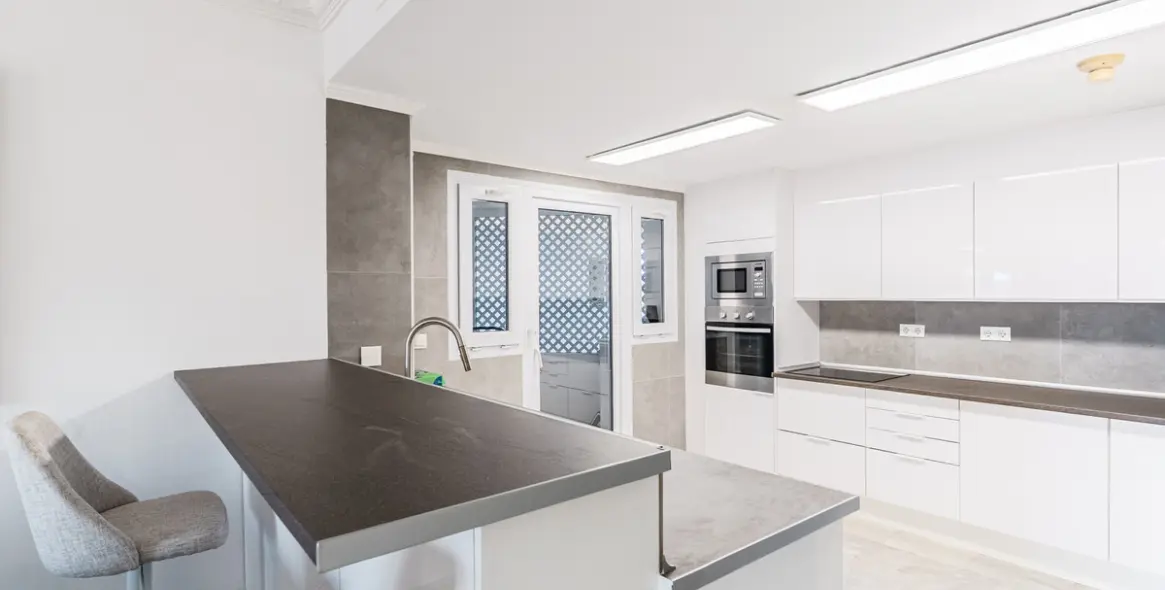 Long-term rent of ground floor apartment in The Golden Mile 15