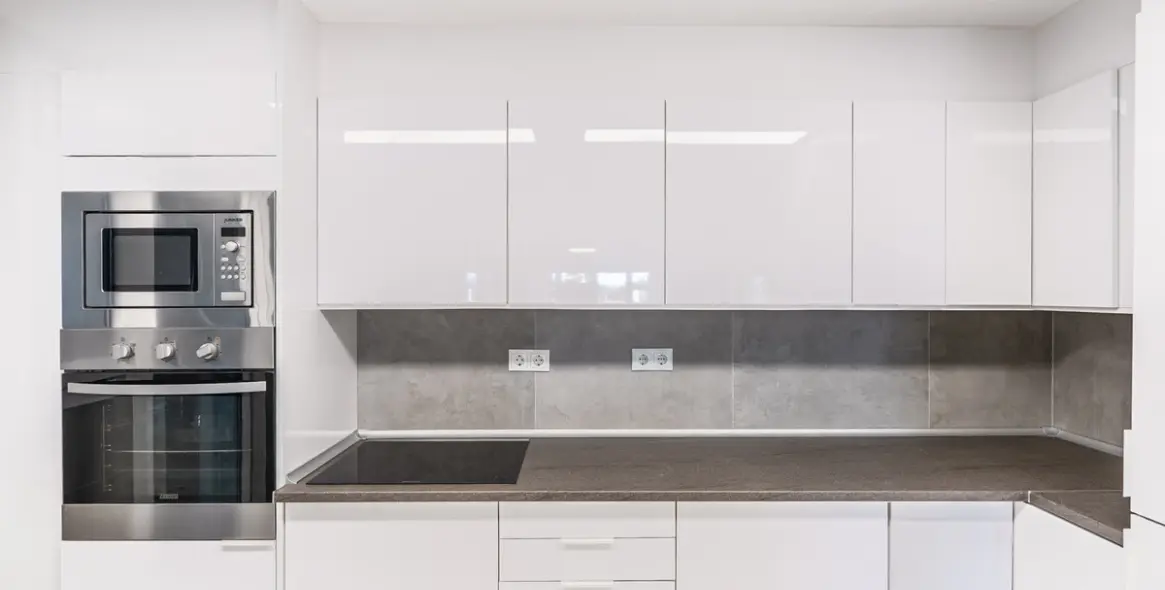 Long-term rent of ground floor apartment in The Golden Mile 18