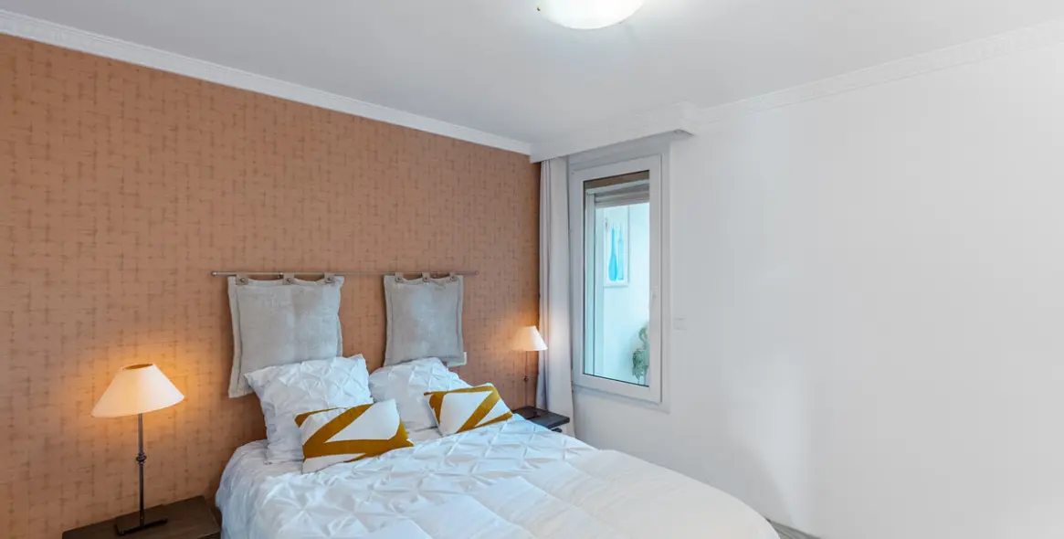 Long-term rent of ground floor apartment in The Golden Mile 25