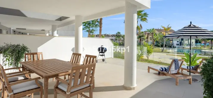 Продажа апартаментов на первом этаже в Manilva 2